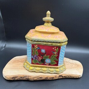 Tracy Porter Hand-Painted Victorian Style Floral Scalloped Base Ceramic Square Jar