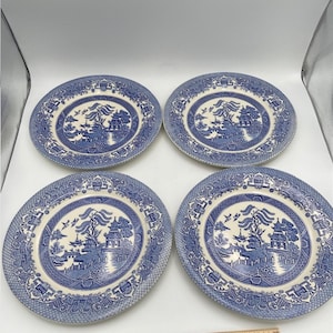 Blue Willow EIT English Ironstone Tableware Set of 4 Dinner Plates