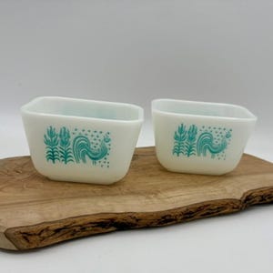 Amish Butterprint Pyrex Butter Dish - Etsy