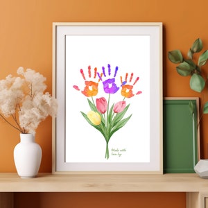 Tarjeta de cumpleaños con huellas de manos, arte con huellas de manos del día de la madre imprimible, descarga digital de arte con huellas de manos, arte con huellas de manos artesanales, artesanía para niños con huellas de manos
