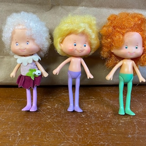 VTG Herself the Elf & Friends 1982 dolls Herself The Elf, Willow Song, Snowdrop