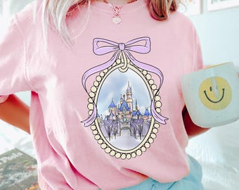 Camiseta Disney Magical Castle, Colores cómodos, Camiseta Magic Kingdom Coquette, Camiseta Disney Castle Fairytale, Camiseta Disney Castle Mirror 193948