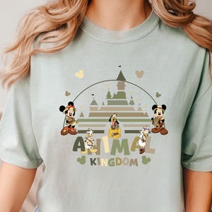 Animal Kingdom Shirt,Safari Castle Shirt,Mickey Friends Safari Shirt, Safari Family Shirt,Disney Safari Shirt,Safari Birthday Tee 191195