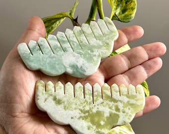 Natural Jade Comb, Head Massager, Hair Oil Application Tool, Scalp Circulation Hand Carved Green Jade Tool