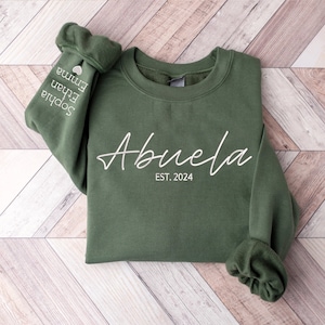 Embroidered Abuela Est Sweatshirt With Name On Sleeve, Personalized Minimalist Name On Hoodie, Pregnancy Announcement Shirt, Gift for Her