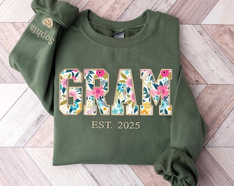 Embroidered Gram Sweatshirt – Personalized Grandma Crewneck, Cozy Grandmother Gift, Custom Name Sweater, Nana Sweatshirt, Family Hoodie