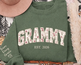 Custom Embroidered Grammy Sweatshirt, Grammy Floral Applique Sweatshirt, Gift for New Grandma, Mom Gift, Gift for Mama, Christmas 2026
