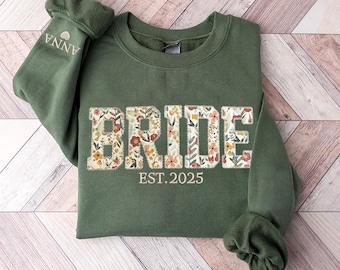 Custom Embroidered Bride Sweatshirt, Custom Floral Bride Sweatshirt, Wedding Gifts, Applique Bride Sweater, Bridal Shower, Wedding Gift