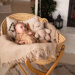 Mjuk plyschleksak med vitt brus – Björn | Avtagbar ljudmodul | Babyshowerpresent bild 14