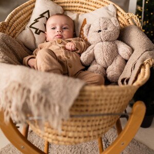 Mjuk plyschleksak med vitt brus – Björn | Avtagbar ljudmodul | Babyshowerpresent bild 17