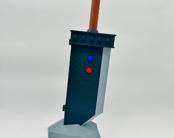 Buster Sword Deck Box, Cloud Strife FF7, TCG Card Storage