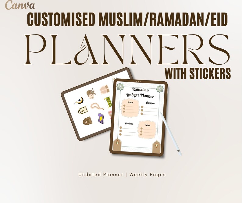 K&ouml;nnte beinhalten: Ein digitales Tablet zeigt einen druckbaren Ramadan-Budgetplaner mit Abschnitten f&uuml;r Almosen, Geschenkk&ouml;rbe, Kekse und Notizen. Der Planer ist undatiert und hat w&ouml;chentliche Seiten. Das Tablet ist von einem Satz Aufklebern mit islamischen Symbolen umgeben.
