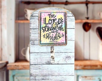Scripture Badge Reel, Faith Badge Reel, Psalm 28:7, Religious Badge, Jesus Badge Reel with Alligator Clip - Interchangeable, Retractable