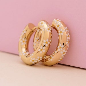 DAISY Hand-Painted Chunky Hoop Earrings: 18ct Gold Plated Floral Jewelry