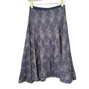 Free People Blå Paisley Spets Midikjol Skimrande Flerskiktad Boho Medium bild 6