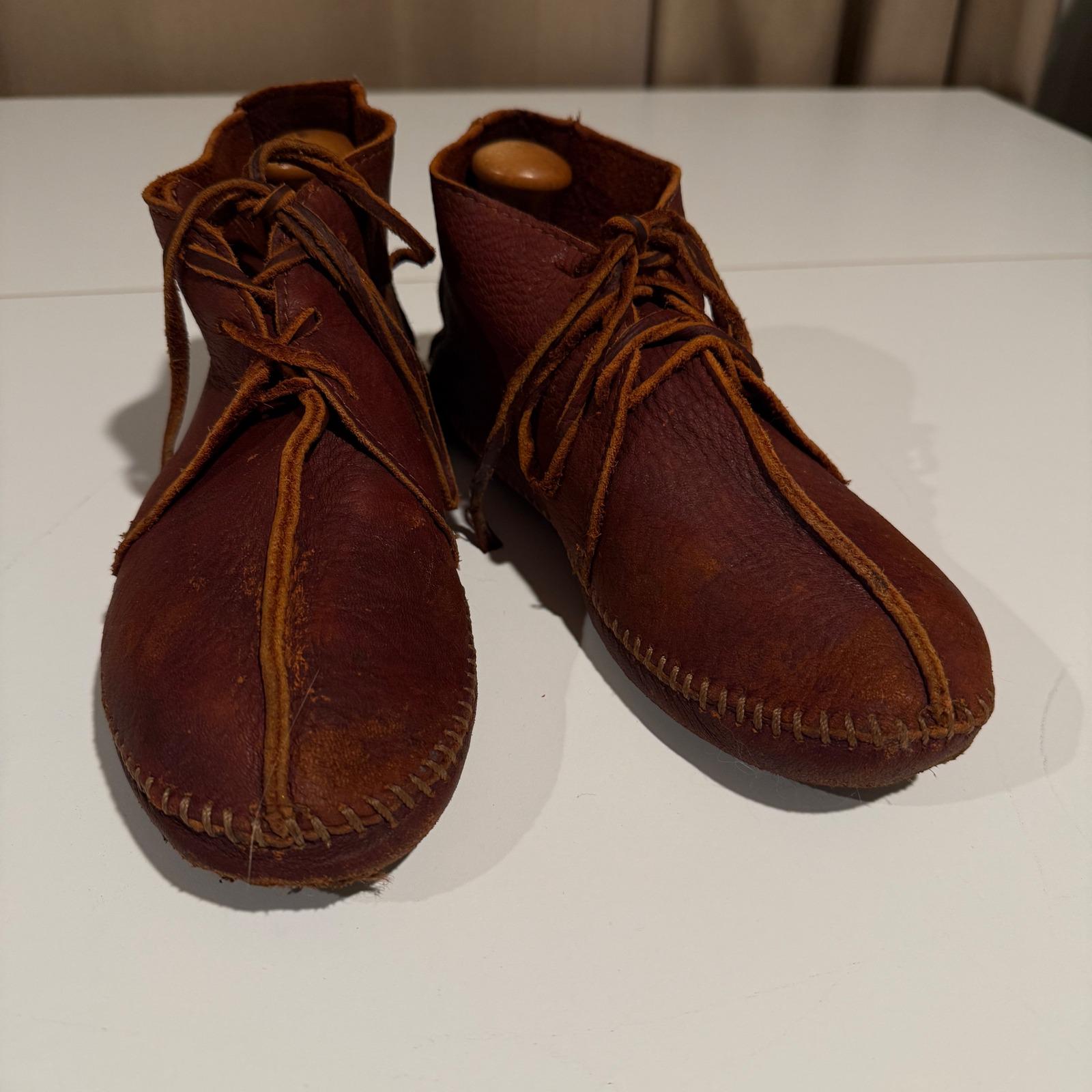 TAOS Mens Leather Moccasin Boots Dark Brown Lace up Ankle  display picture 1