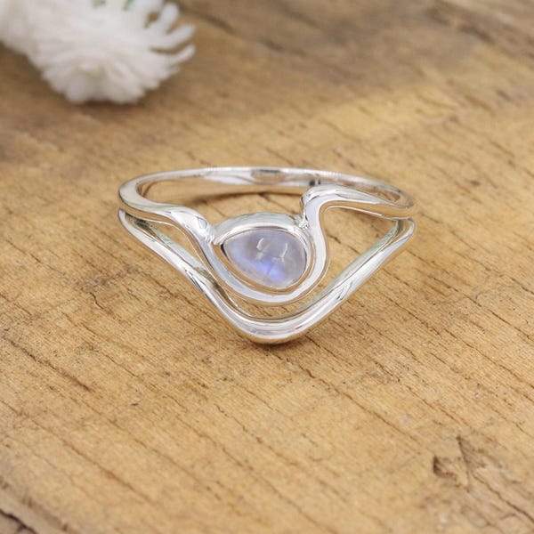 Rainbow Moonstone Ring, Sterling Silver Rings, Statement Ring, Gemstone Ring, June Birthstone Ring, Ring for Her, Gift Ring, Christmas Gifts