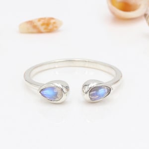Moonstone Ring, Solid Sterling Silver Ring, Minimalist Ring, Promise Ring, Open Ring, Birthstone Ring, Women&#39;s Ring, Gemstone Silver Ring