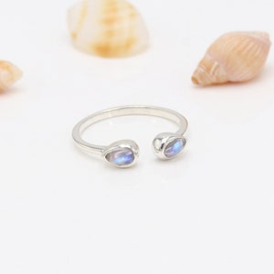 Moonstone Ring, Minimalist Ring, Promise Ring, Open Ring, Birthstone Ring, Silver Women Ring, Gemstone Silver Ring, Sterling Silver Ring
