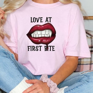 Love At Frist Bite, Vampire Series, Bite Me Shirt, Love at First Bite, Vampire Fan Shirt, Twilight FAN SHIRT, Vampire Shirt, Bite Shirt