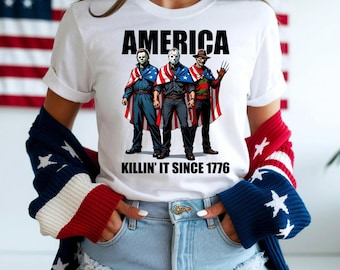 アメリカは1776年から殺し続けている - ホラー映画ファンシャツ、ハロウィン7月ホラー映画シャツ、愛国心あふれるギフト、面白い独立記念日Tシャツ