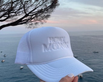 Honeymoonin' White Foam Trucker Hat | Newlywed Hat | Honeymoon Hat | Honeymoon Gift | Newlywed Gift | Wedding Gift | Wedding Shower Gift