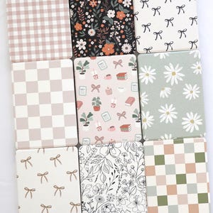 Funda Kindle transparente con parte trasera impresa y correa de mano – Funda protectora transparente para lector electrónico, funda delgada y ligera para Kindle Paperwhite y funda básica