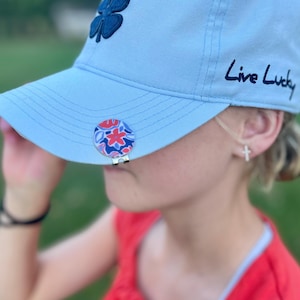 Floral golf ball markers. Red and blue flower golf ball markers. Ladies golf gift. League gift for golfer. Golf hat clip with markers.