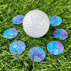 Tropical floral golf ball markers with magnetic hat clip. Preppy golf ball markers. Ladies golf gift. Women’s Tee gift. Lilly inspired golf.