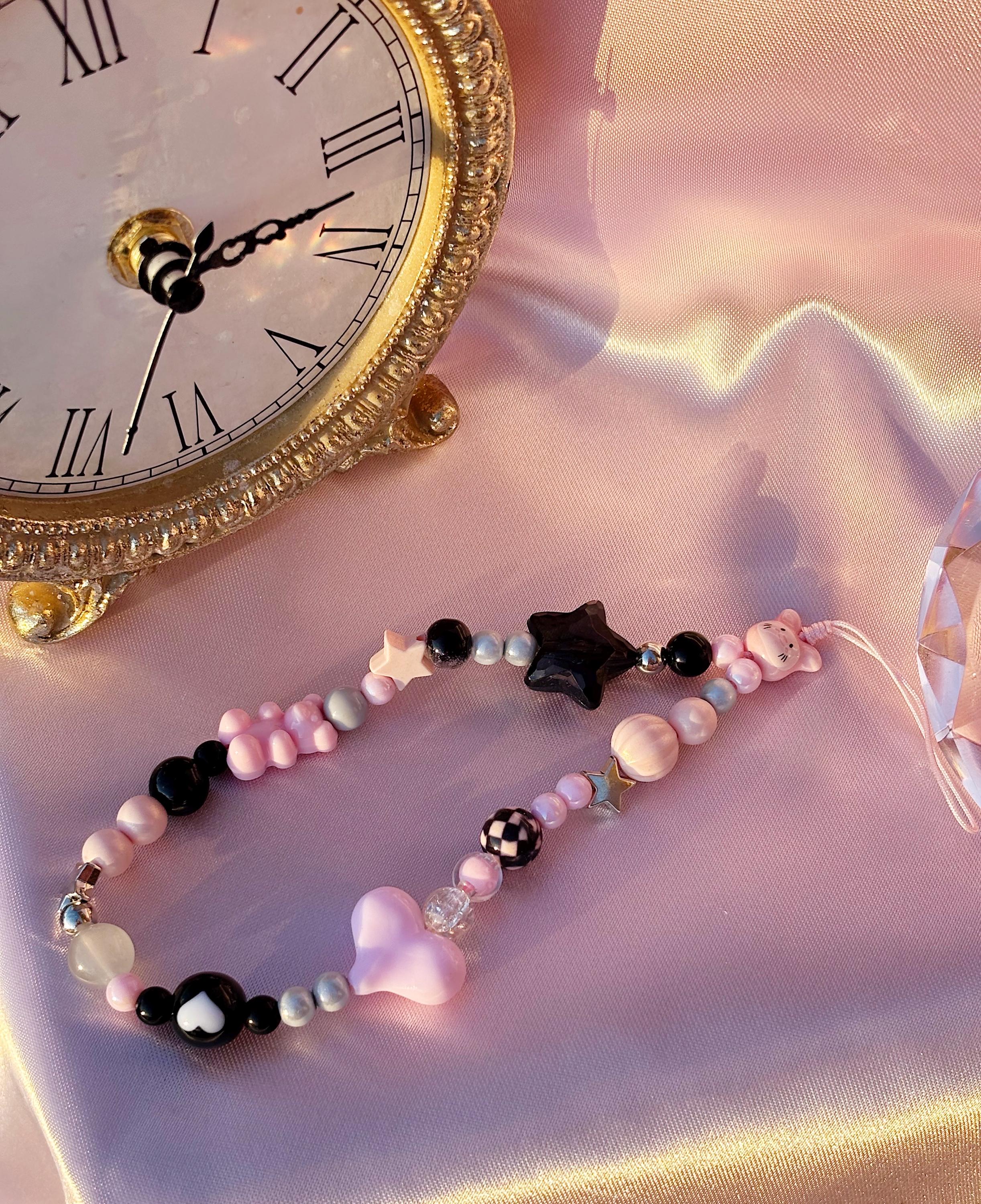 Blushing Star Phone Charm | Kawaii Beaded Bag Charm | Y2K Pastel Pink Phone Strap | Cute Star Aesthetic Wristlet Charm | Soft Girl Accessory