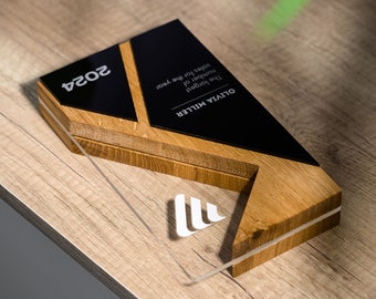Compilación de premios corporativos - Trofeos, premios por años de servicio, regalo corporativo personalizable para todas las ocasiones.