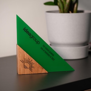 Corporate Gift - Personalized Wooden Trophy with Custom Acrylic Details, Modern Triangle Award for Any Event
