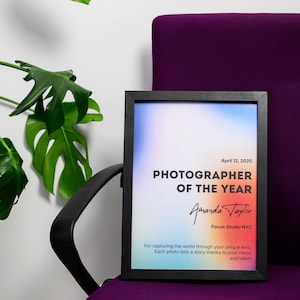 Fotograf des Jahres Diplom in Holzrahmen, gerahmte Fotografie Urkunde, Foto Künstler Geschenk Anerkennung