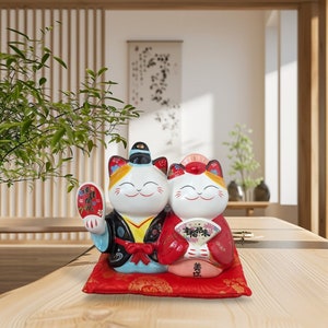 Maneki Neko Lucky Cat | Ceramic Feng Shui Statue | Gift for Home Decoration | House Warming Gift | Gift for New Business | New Design 2025