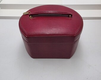 Vintage WOLF Designs Red Pebbled Leather Jewelry Box – Locking