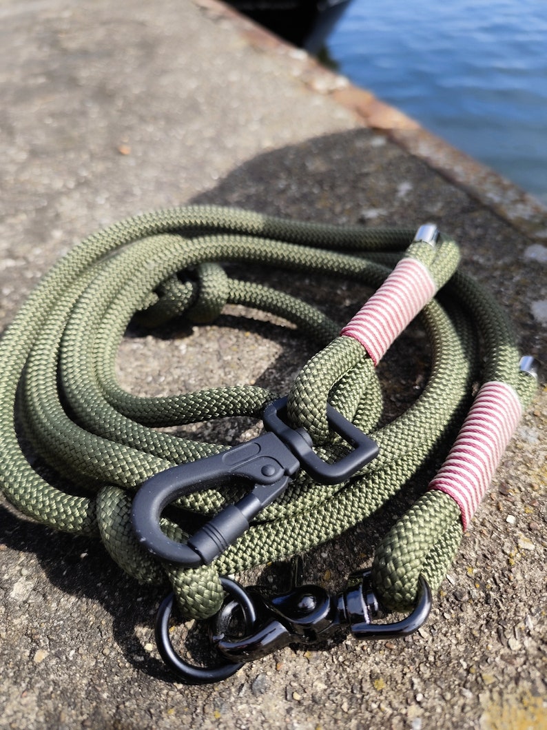 Hundeleine aus robusten Segeltau/Nylon, 3 fach verstellbar mit Sicherheits Karabiner und Schloss Bild 1