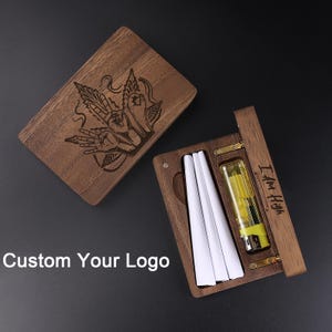 Estuche de madera personalizado para porros, estuche pre-enrollado, estuche de viaje con ruedas, con capacidad para encendedores pequeños, soporte para porros, regalo para él o para papá.
