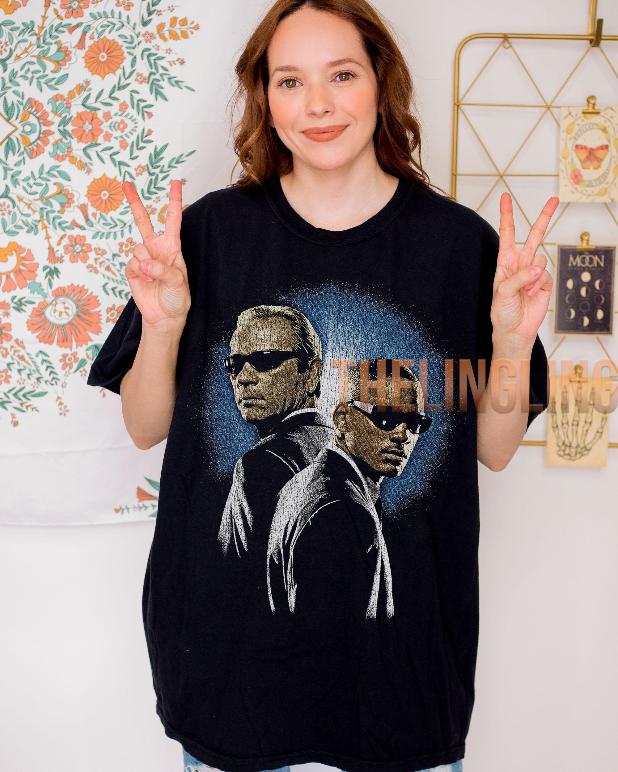 Vintage mib t shirt - Etsy 日本
