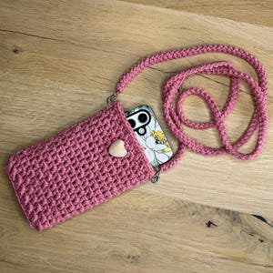 crochet phone bag
