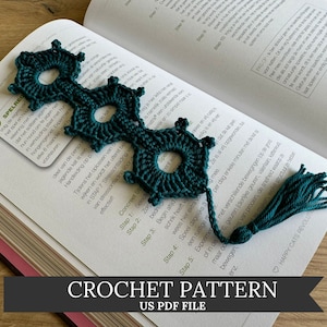 Crochet Bookmark Pattern with Tassel