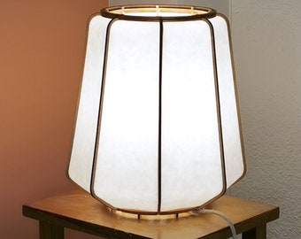 Lampe à poser en bois et papier japonais - modèle KŌSHI