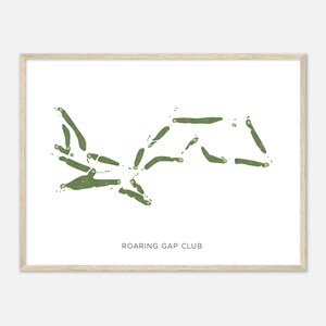 Może przedstawiać: Zielona i biała ilustracja układu pola golfowego z tekstem "ROARING GAP CLUB".
