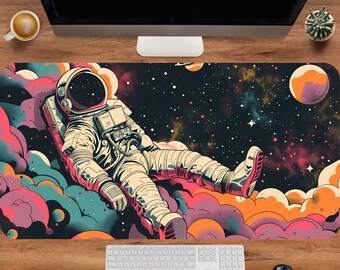 Tappetino da scrivania con astronauta rosa, tappetino per mouse spaziale kawaii, tappetino da scrivania carino per gaming, tappetino da scrivania a forma di nuvola, tappetino per mouse grande, accessori per gamer, configurazione di gioco