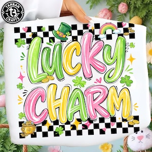 Amuleto de la suerte de San Patricio PNG, Día de San Patricio PNG, Diseño de pincelada colorida de San Patricio, Trébol arcoíris PNG, Trébol de la suerte retro PNG