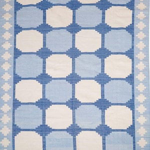 Handwoven Blue and White Cotton Flatweave Rug with Geometric Tile Pattern, Handwoven area rug for living room or bedroom, made to measure