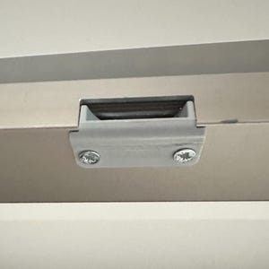 Replacement Blind Catch Clip for Motorhome/Caravan Fly screen Roller Blinds
