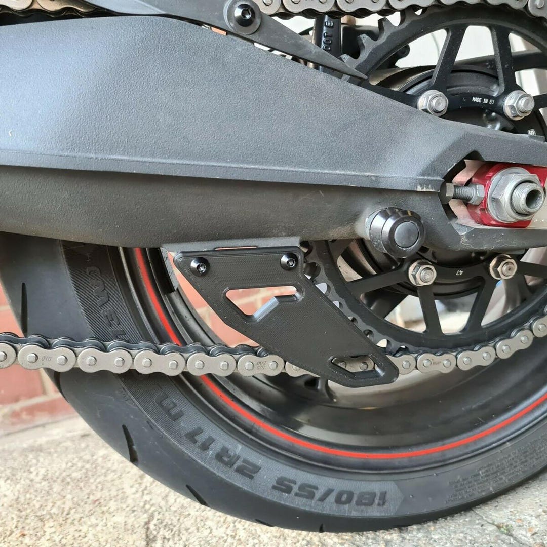Motorcycle Rear Chain Guard Guide Protector Cover for Triumph Street ...