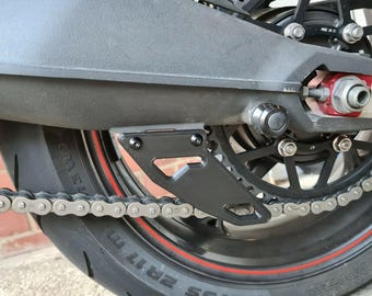 Motorcycle Rear Chain Guard Guide Protector Cover for Triumph Street Triple 675