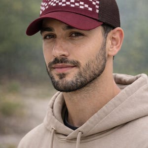 Gorra Andalus (Kubi) – Ropa urbana moderna inspirada en el estilo kufi – Ropa urbana cultural – Gorra islámica