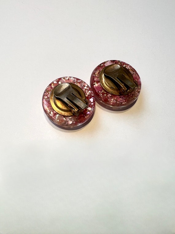 Mid Century Pink Lucite Confetti Earrings with Se… - image 2